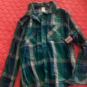 NWT long sleeve plaid button up shirt
